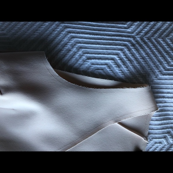 Dress - Picture 4 of 7